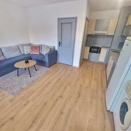 דירה Sea Apartment- Gurko