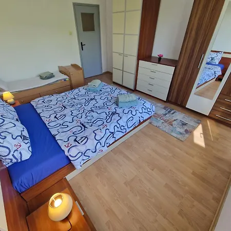 דירה Sea Apartment- Gurko