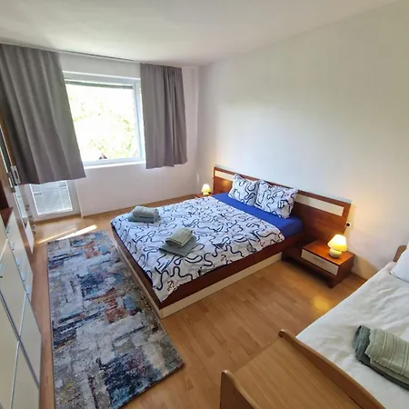 Sea Apartment- Gurko Lägenhet Burgas